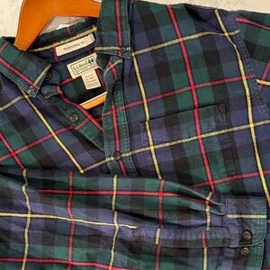 L.L. Bean Men’s Plaid Flannel Shirt Traditional Fit Blue Green Size M